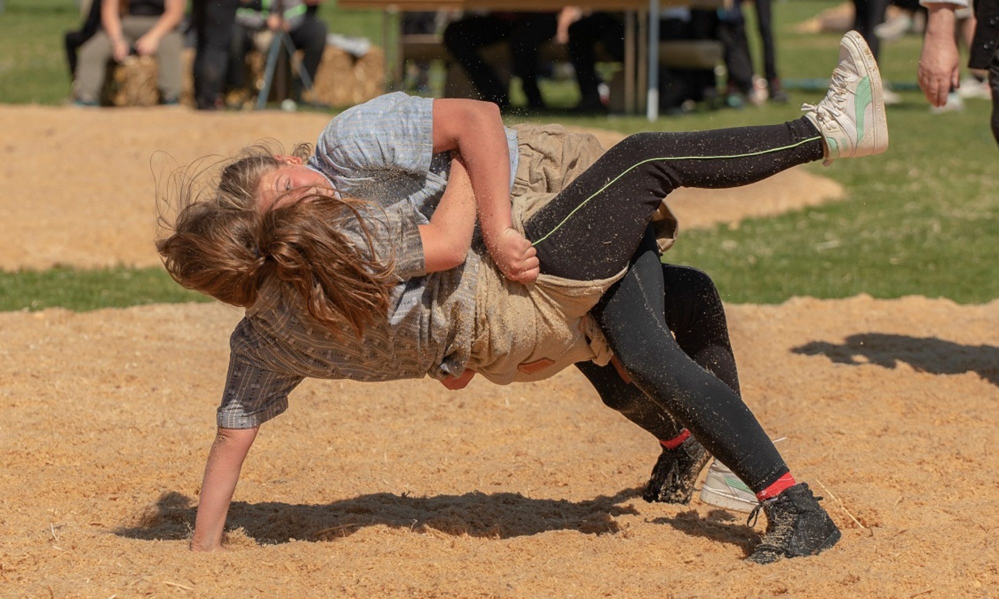 Association romande de lutte suisse féminine